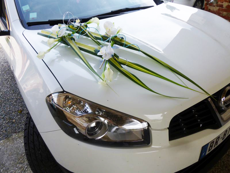Location et décoration de sa voiture pour son mariage - Casaterna