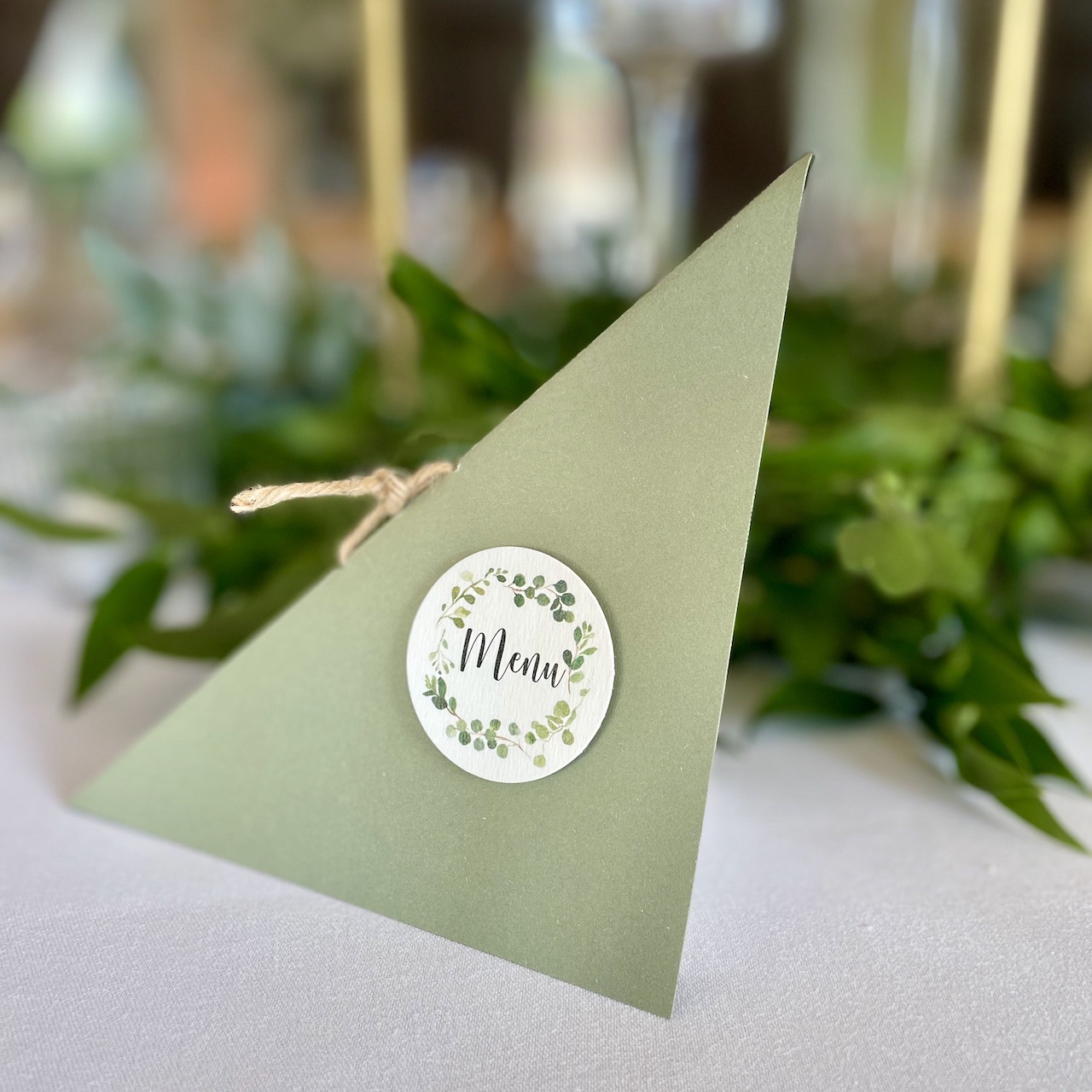Carte de menu format triangle