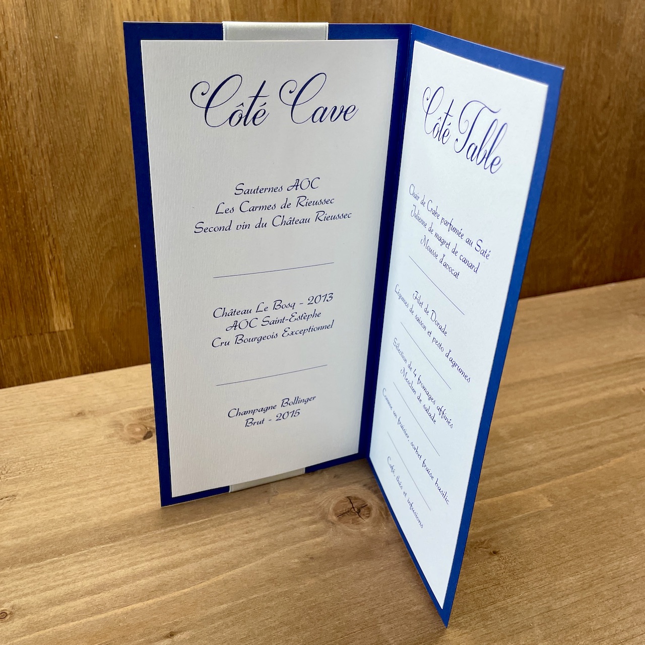 carte-de-menu-mariage-saphir carte de menu mariage bleu roi