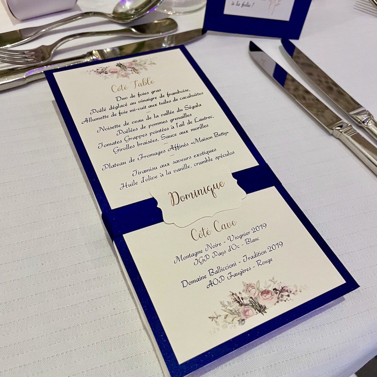 Carte de menu faisant aussi fonction de marque-place