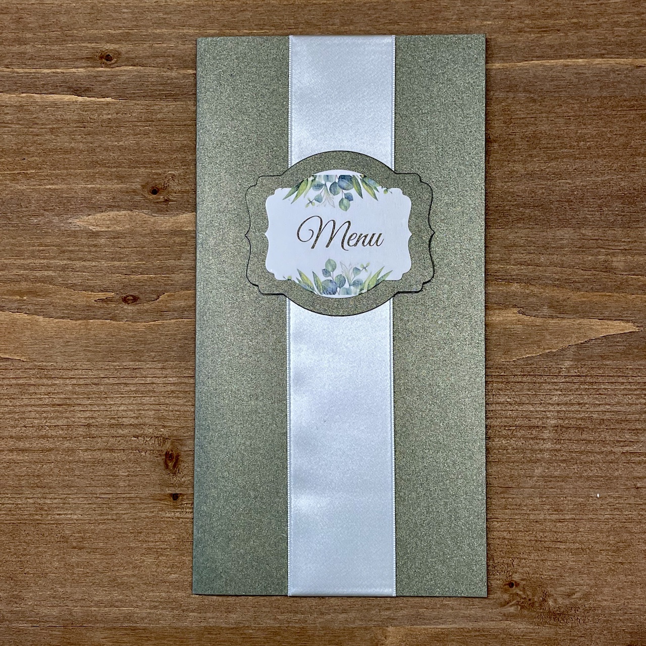 menu-mariage-ruban-papier-vert carte de menu mariage ruban