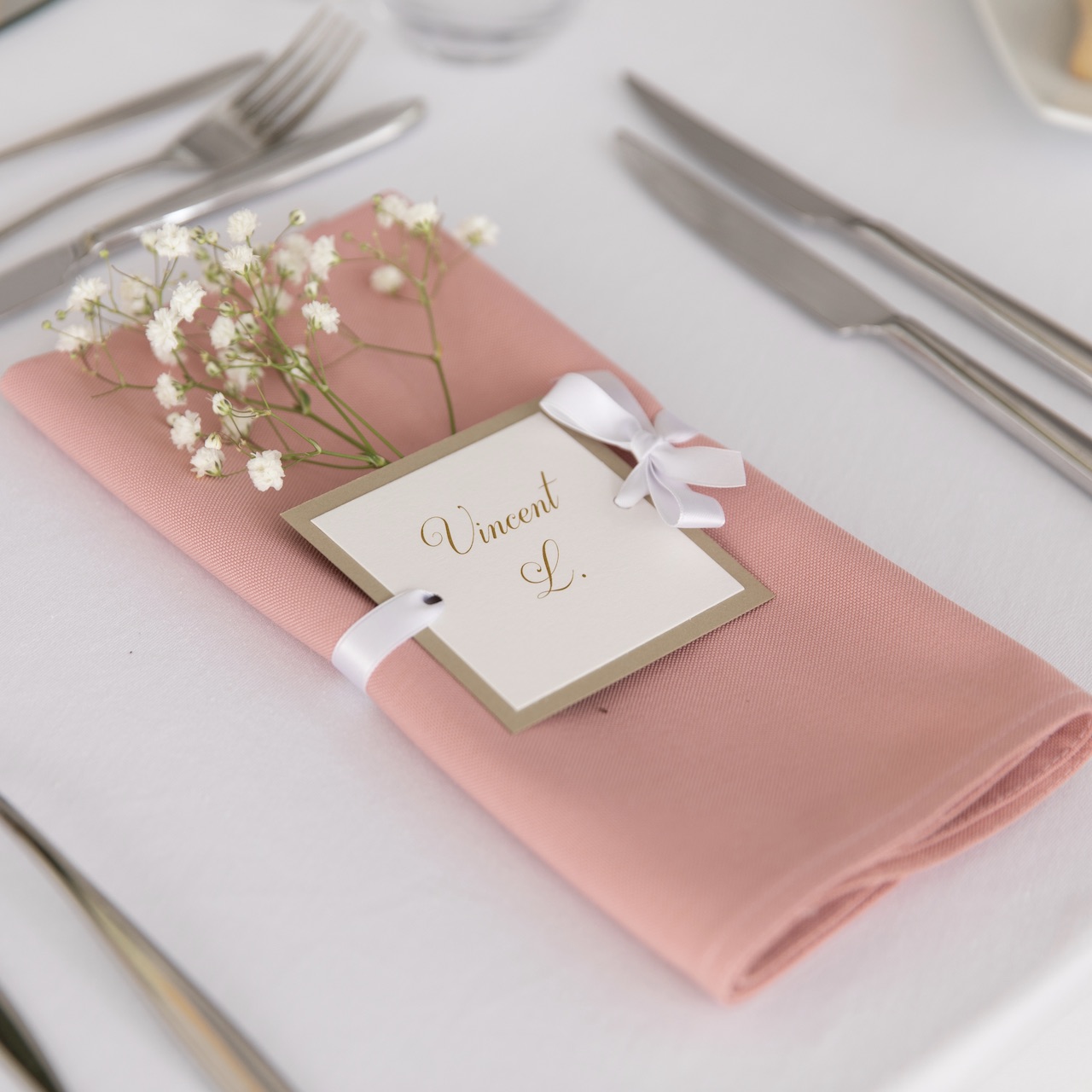 étiquette prénom invité mariage